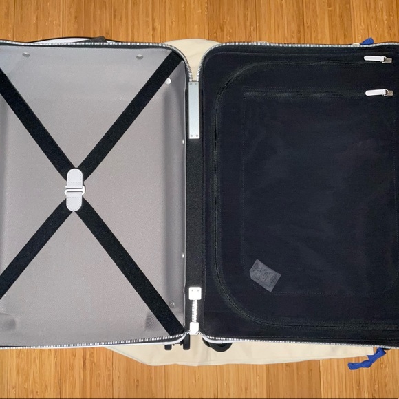 Authentic Louis Vuitton Horizon 55 Eclipse - Picture 4 of 12